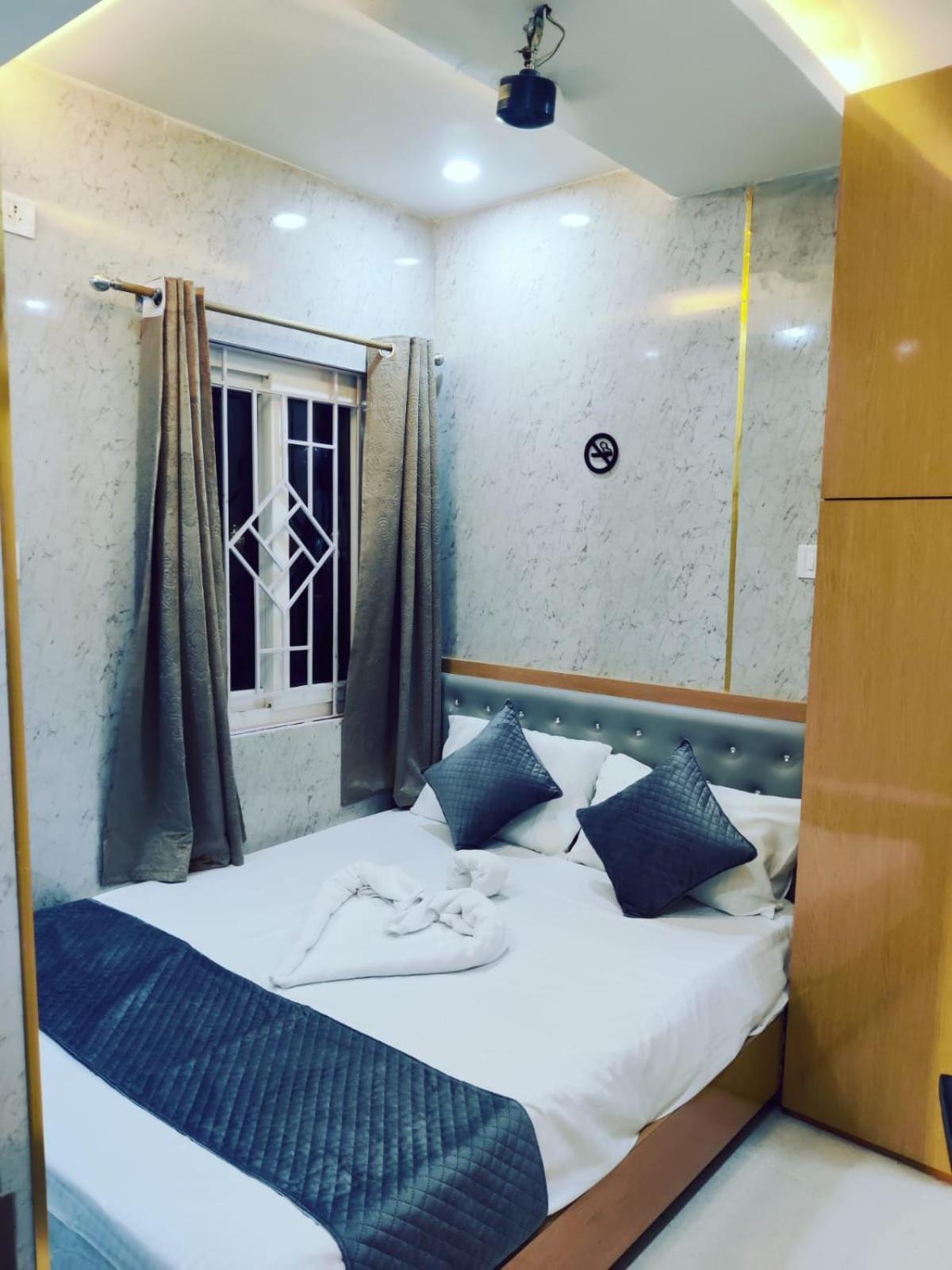 Royal Inn 구와하티 외부 사진